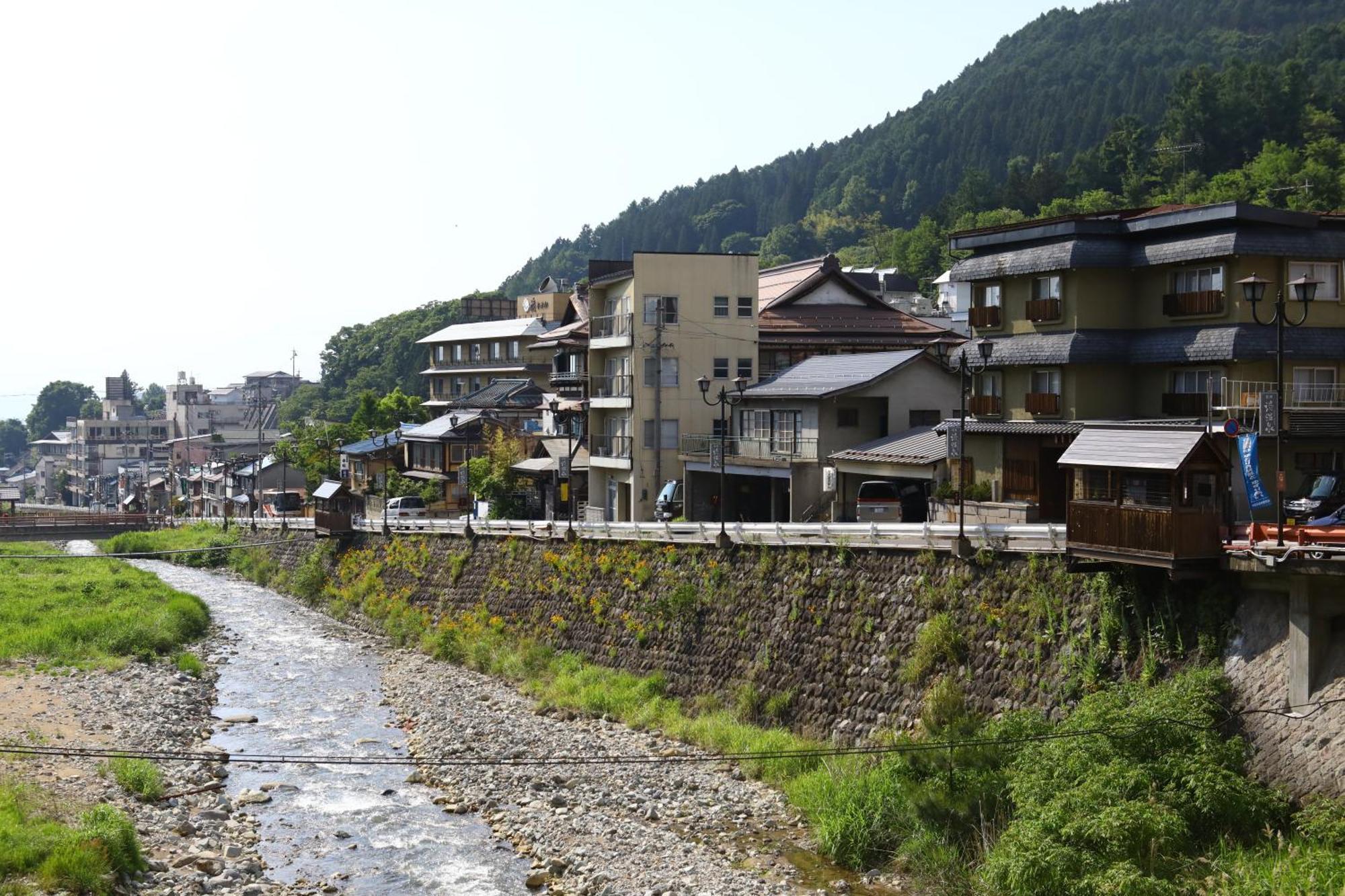 Ikariya Ryokan Yamanouchi  Bagian luar foto